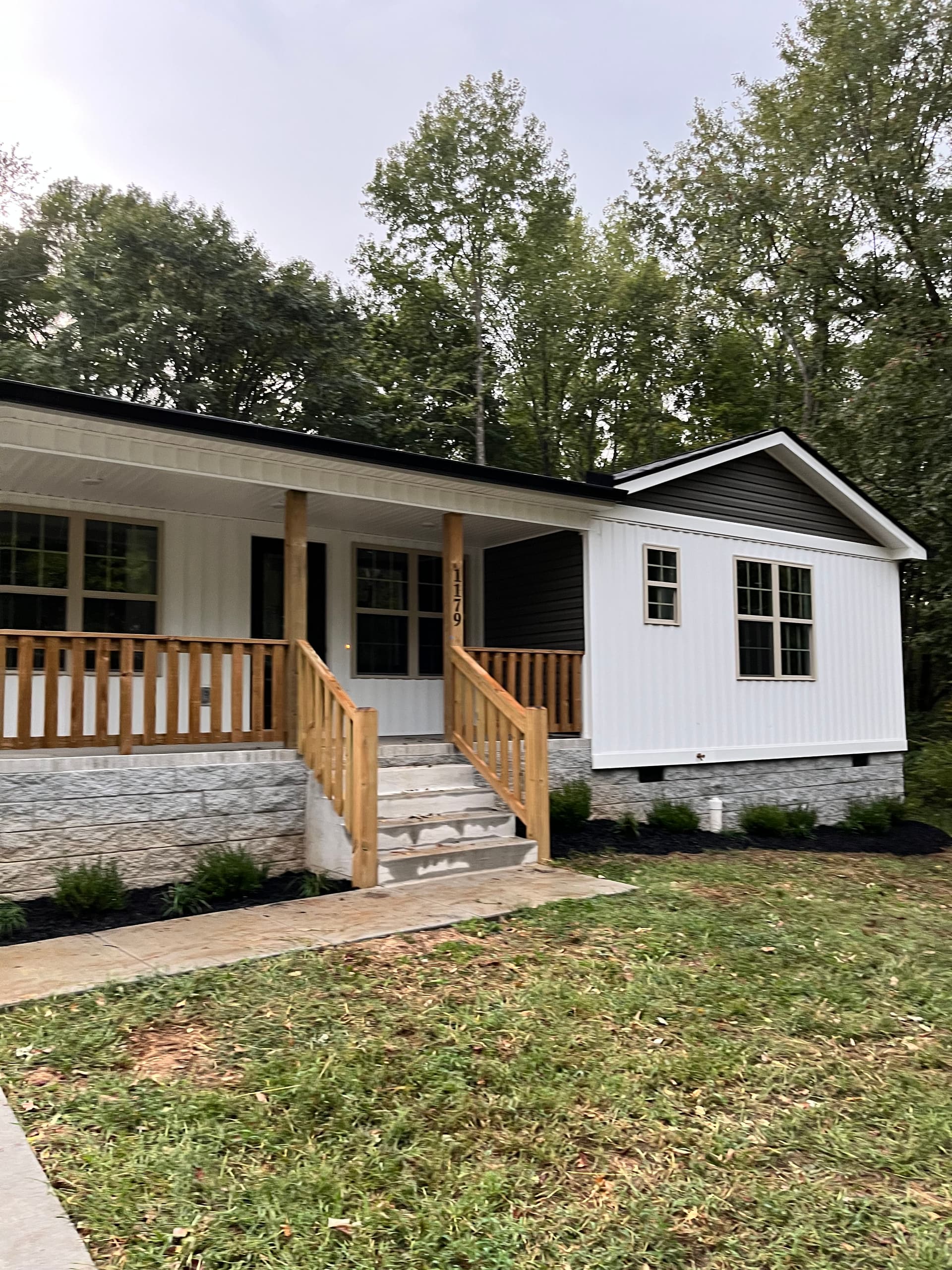 Gallery photos for Boosted Curb Appeal with Fresh Landscaping: Image #1