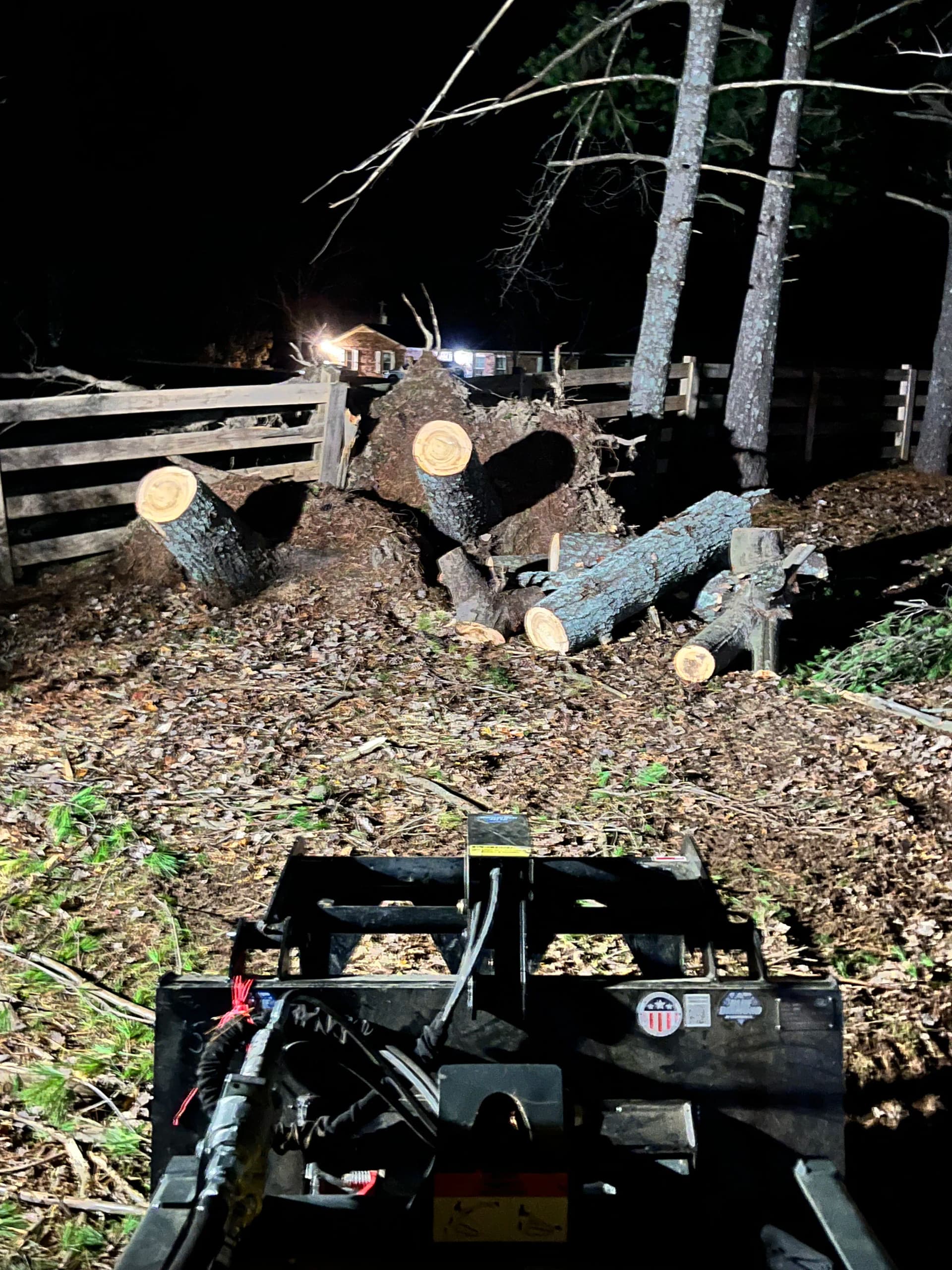 Gallery photos for Storm Cleanup Done Right in Dickson TN: Image #2